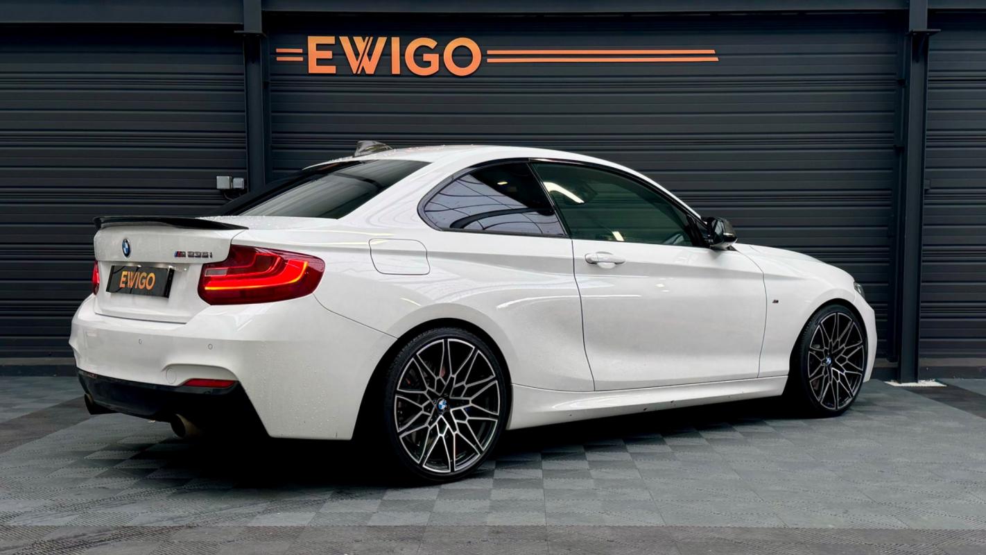 BMW Serie 2 - M235i COUPE 3.0 325