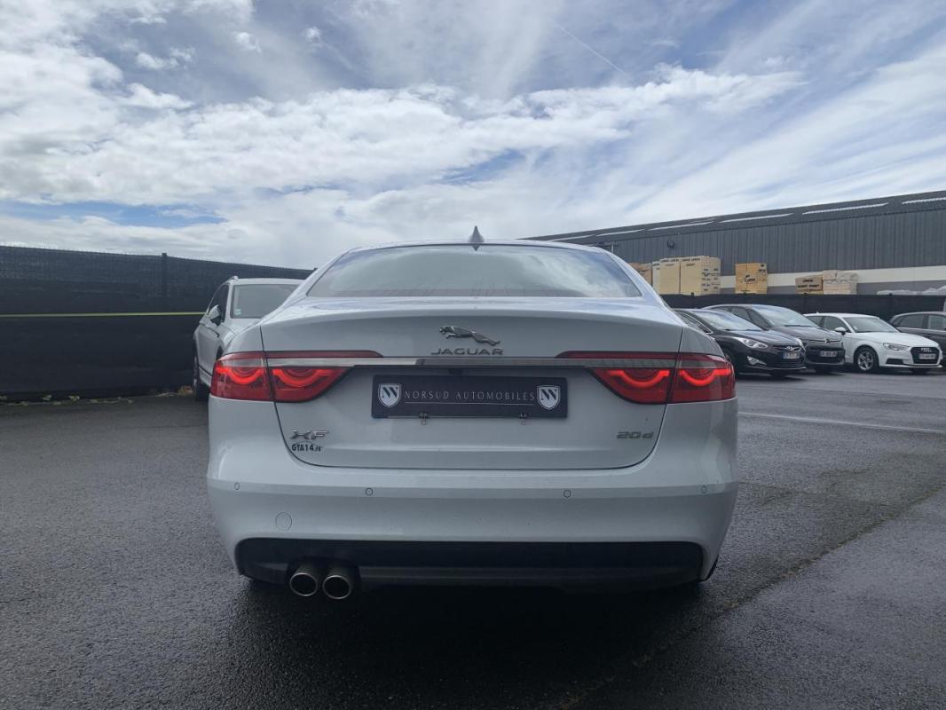 Jaguar XF - 2.0 D BVA 180 CH PORTFOLIO - GARANTIE 6 MOIS