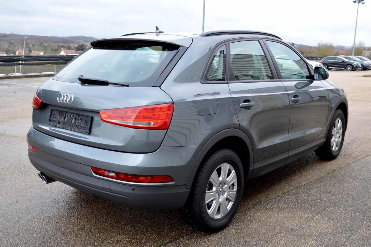 Audi Q3 - 2.0 TDI 120CH NAVI