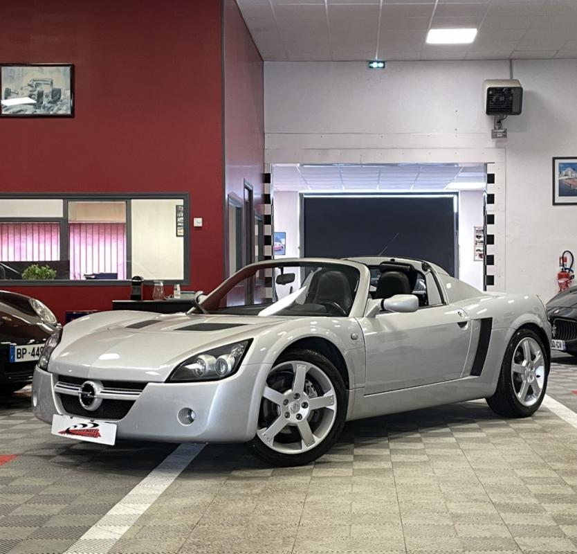 OPEL SPEEDSTER - 2.2 16V 147CH BVM5 (2003)