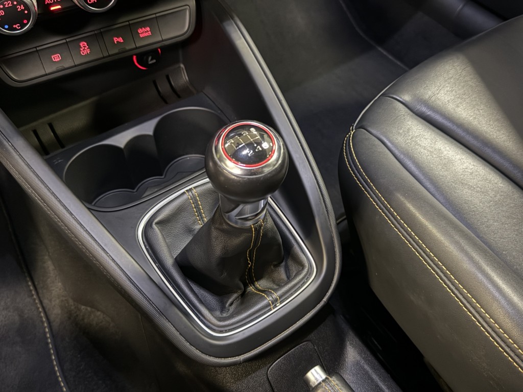 Audi S1 - Sportback 2.0 TFSI 231ch quattro BVM6